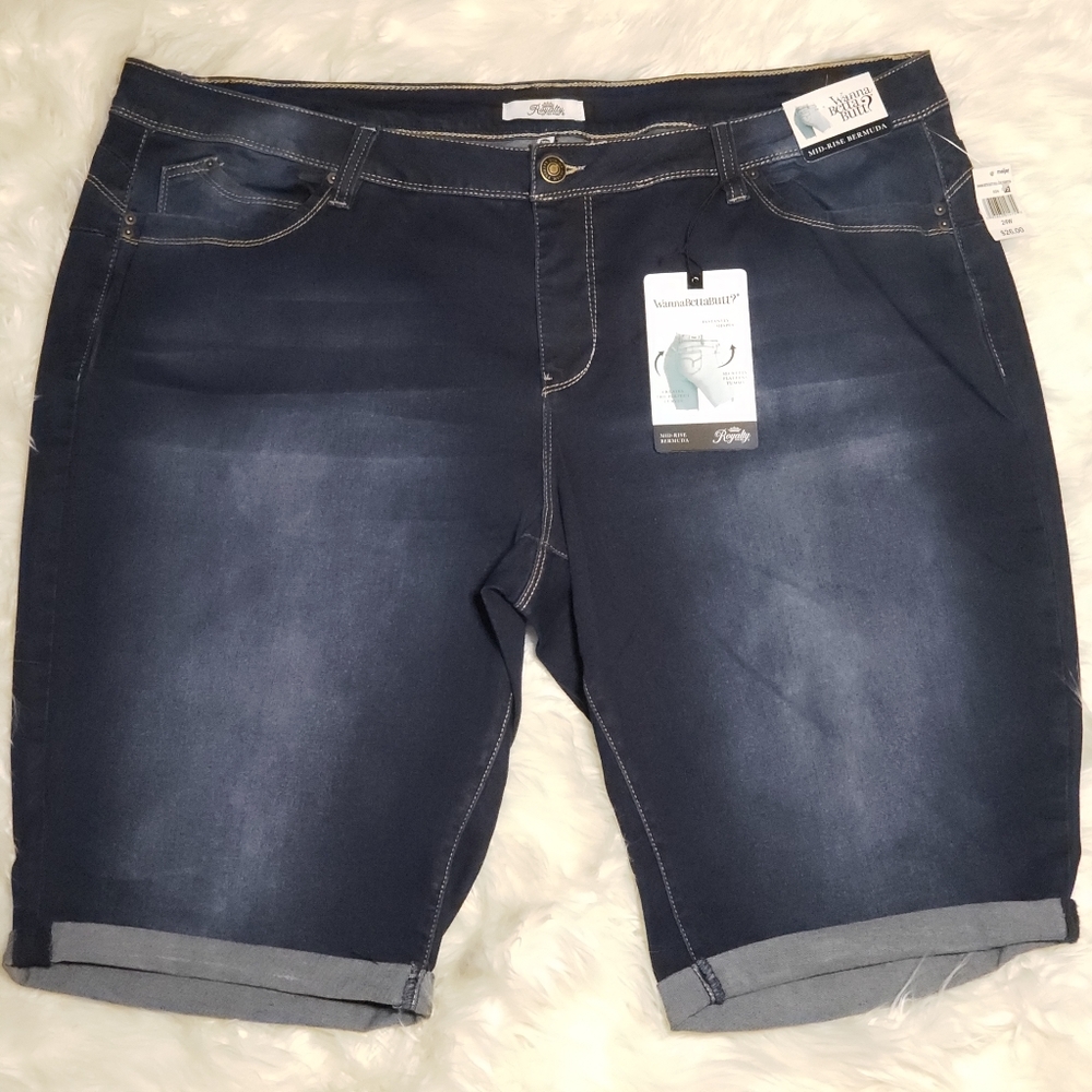 NWT {ROYALTY FOR ME} Denim Bermuda Shorts